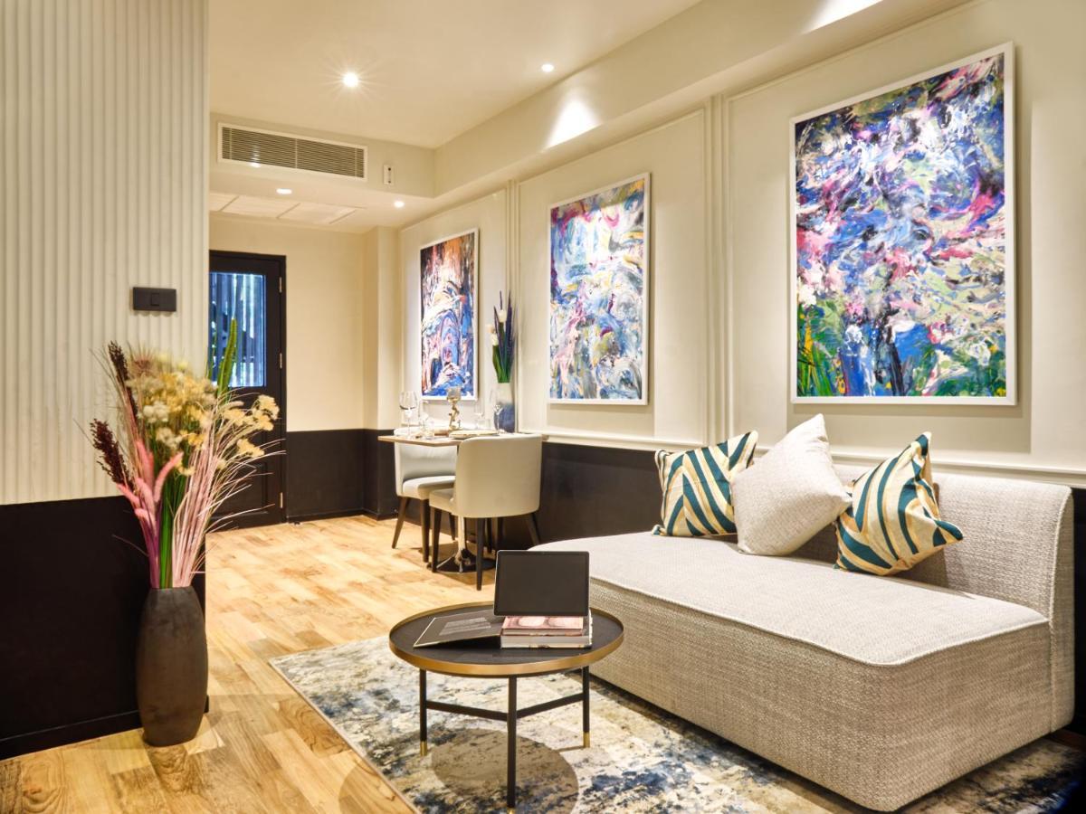 Floral Court Hotel & Residence Sukhumvit 13 バンコク都 エクステリア 写真